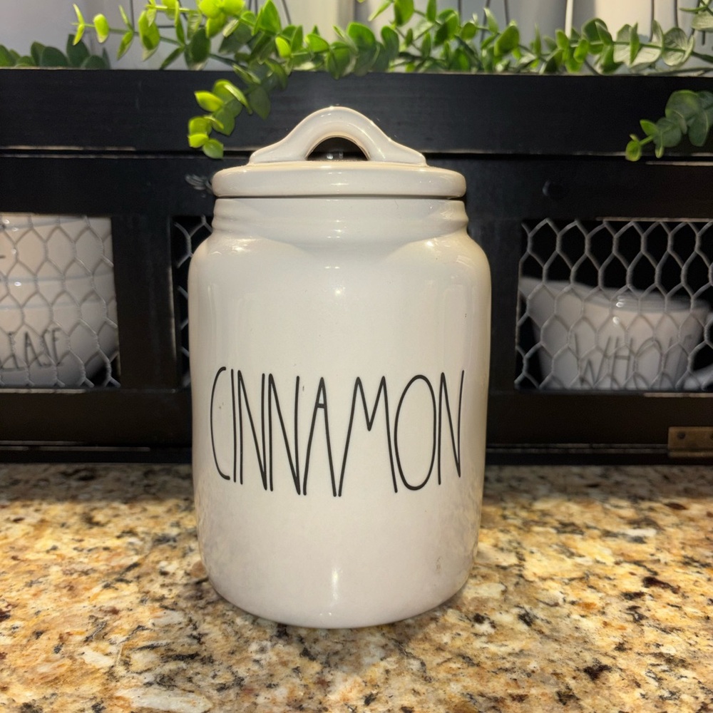 Rae Dunn “CINNAMON” Canister – Rare / Highly Sought After 🤍